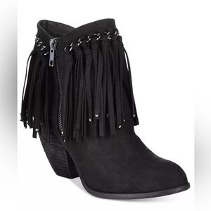 NWOT! NOT RATED Aadila Block Heel Fringe Black Ankle Booties
